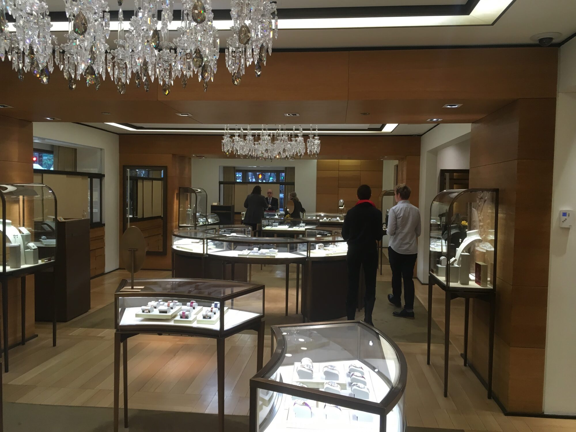 Helping Cartier develop a new in store experience DK A